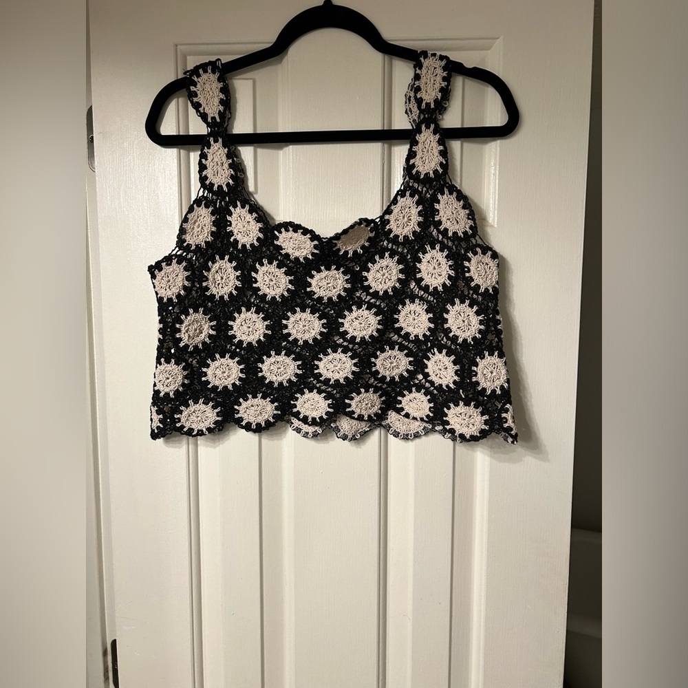 Women’s crochet shirt- cropped - Picture 4 of 4